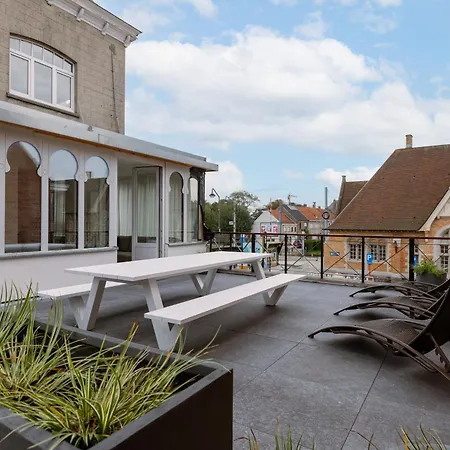 Holiday home Maison Perron De Panne